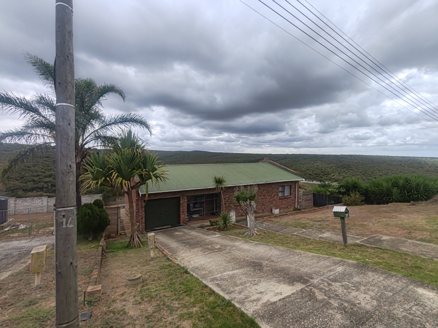 3 Bedroom Property for Sale in Scheepershoogte Eastern Cape